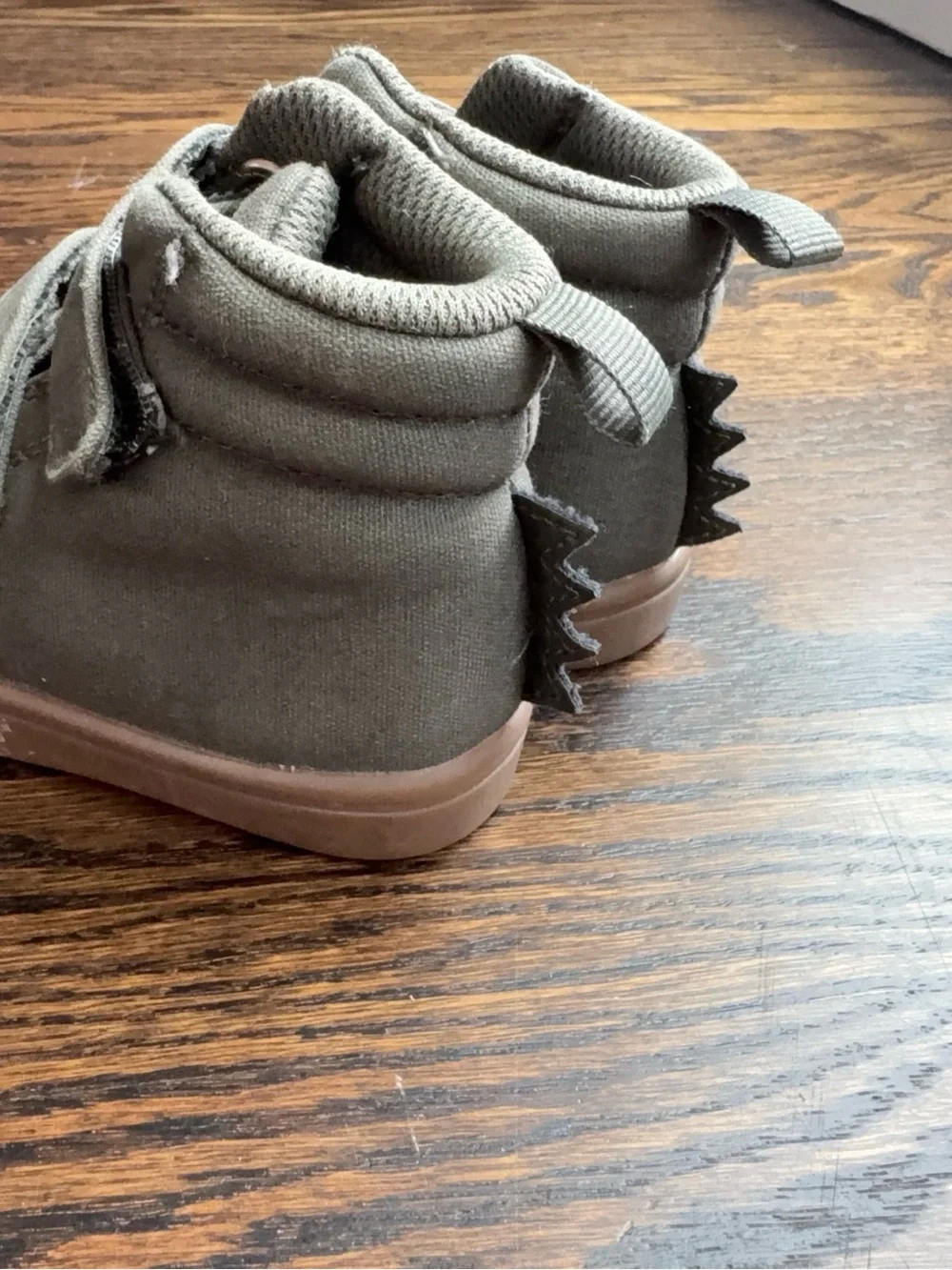 Baby Gap Dino High-Top Canvas Sneakers - size 5